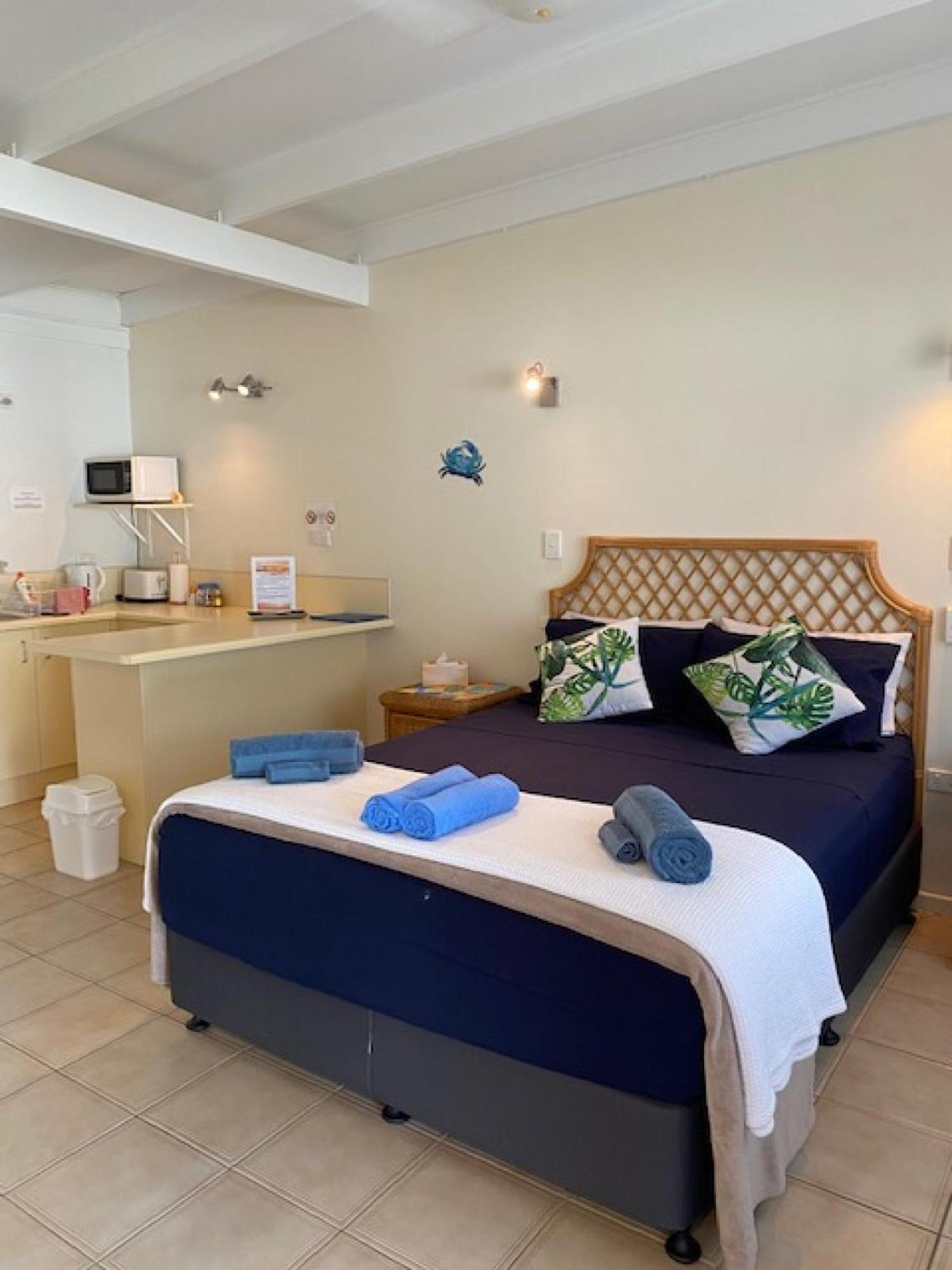 Affordable Island Escape! Queen Studio, Nelly Bay Exterior foto